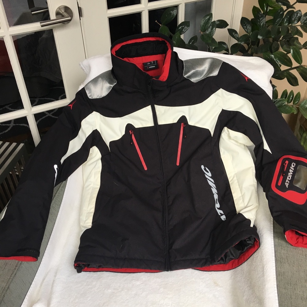 Men’s Ski Jacket-Size Medium